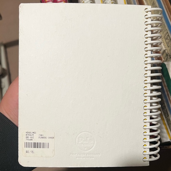 Vintage Flowers Pulp Paper Products Notebook - Picture 5 of 6